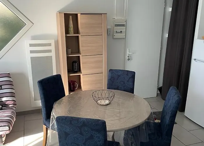 Petite Maison Calme شقة