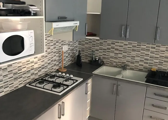 Petite Maison Calme * هورتين